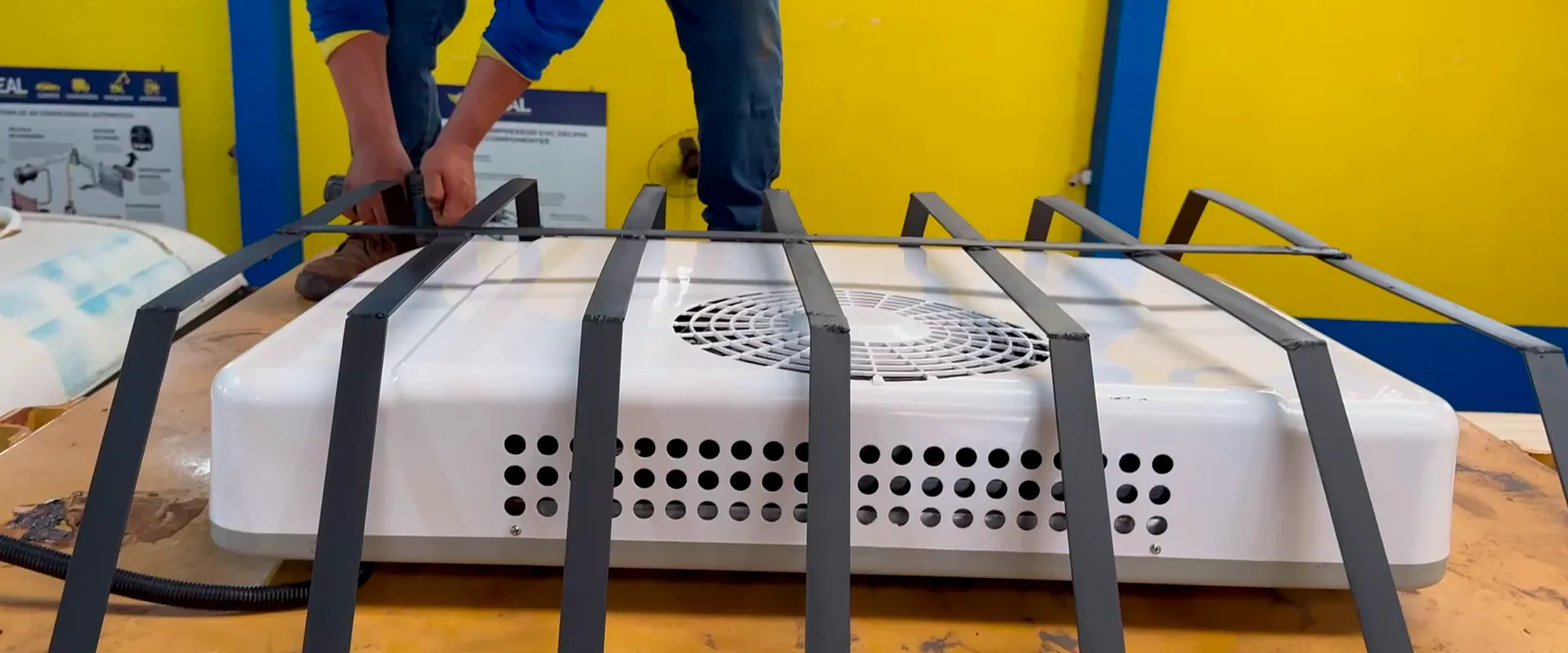 Ar-Condicionado Elétrico para Máquinas Pesadas em Rondonópolis - Real Ar